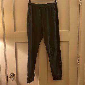 Lululemon “surge jogger” 28 inch inseam in iron blue